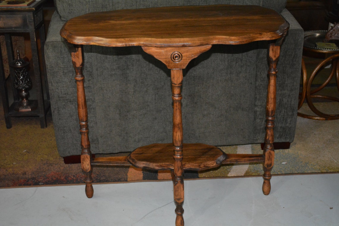 Antique Walnut Victorian Parlor Table Accent Table Oval Etsy