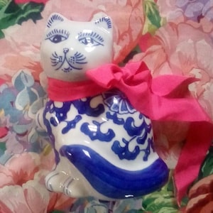 Chinoiserie Hand Painted Porcelain Cat Figure, Blue and White Delft Cat Figurine