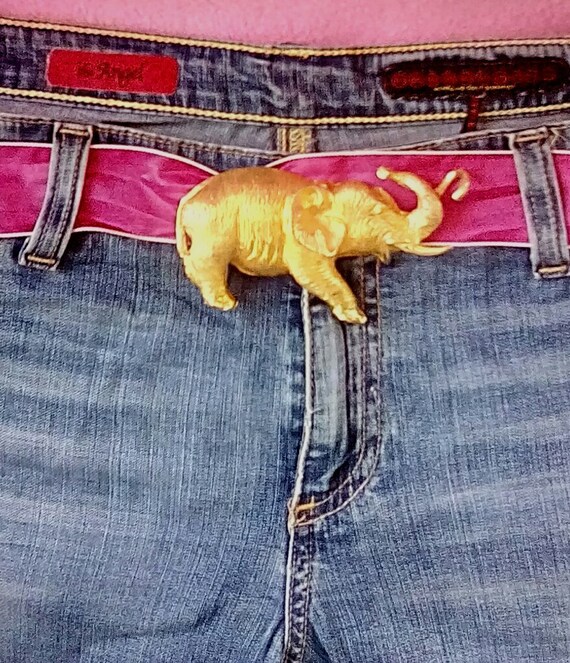 Alexis Kirk Elephant Belt Buckle, Designer Belt Buckle  display picture 2