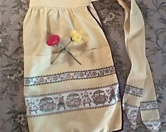 Vintage Yellow Apron with Dutch Boy and Girl