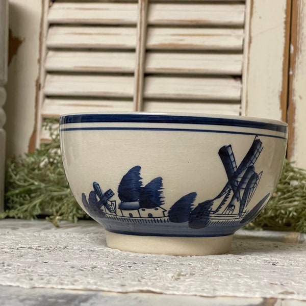 Vintage 1960s Delft blue and white bowl/ old bowl/ kitchen/ fruit bowl/ boat/ ship/ windmill/ kitchen decor