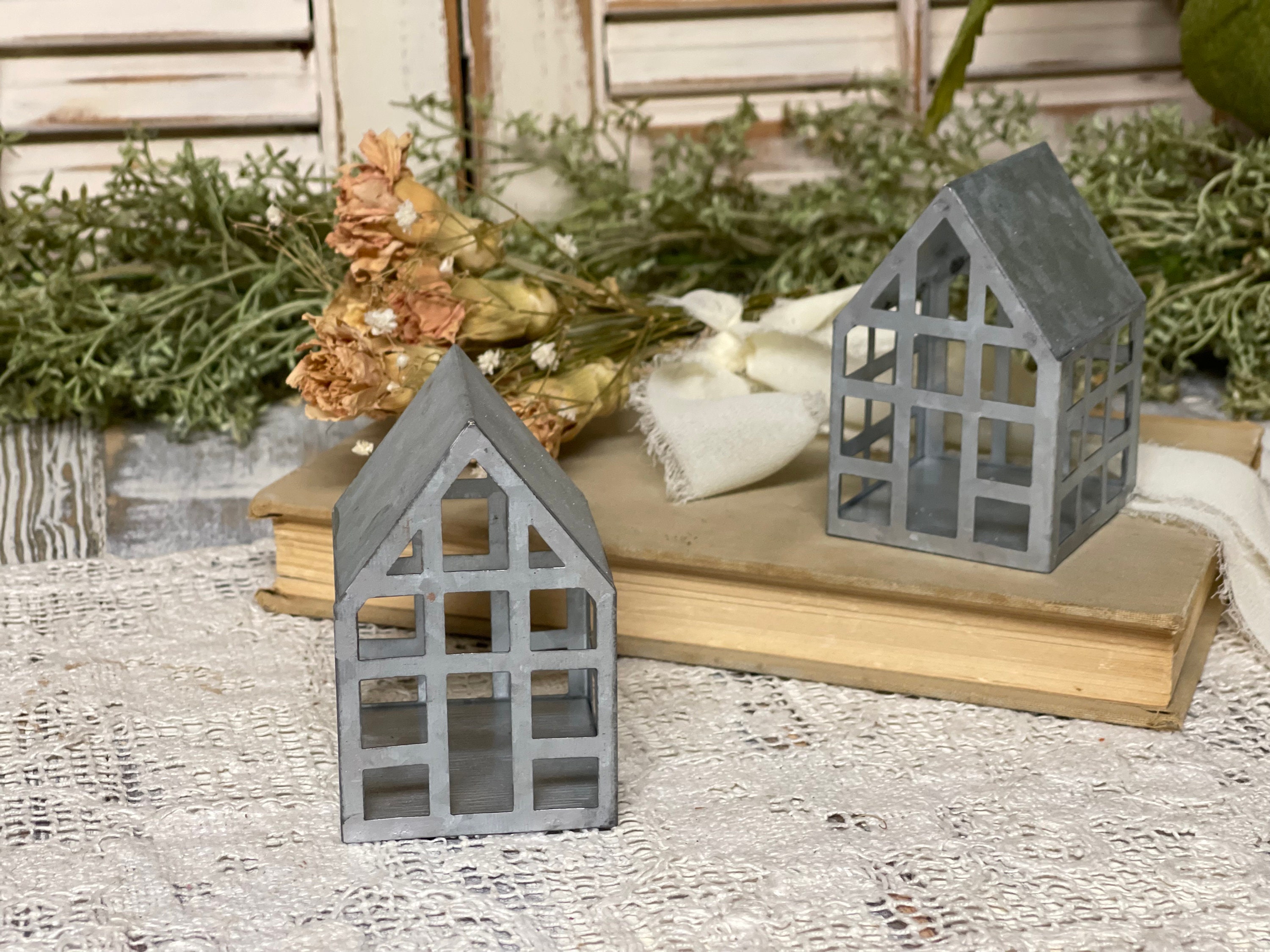 Metal Houses/ Small Houses/ Decor/ Garden/ Fairy Garden/ Christmas
