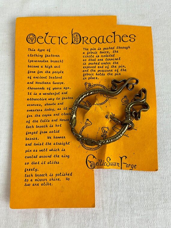 Vintage Celtic Broach ~ Solid Bronze Celtic Swan … - image 6
