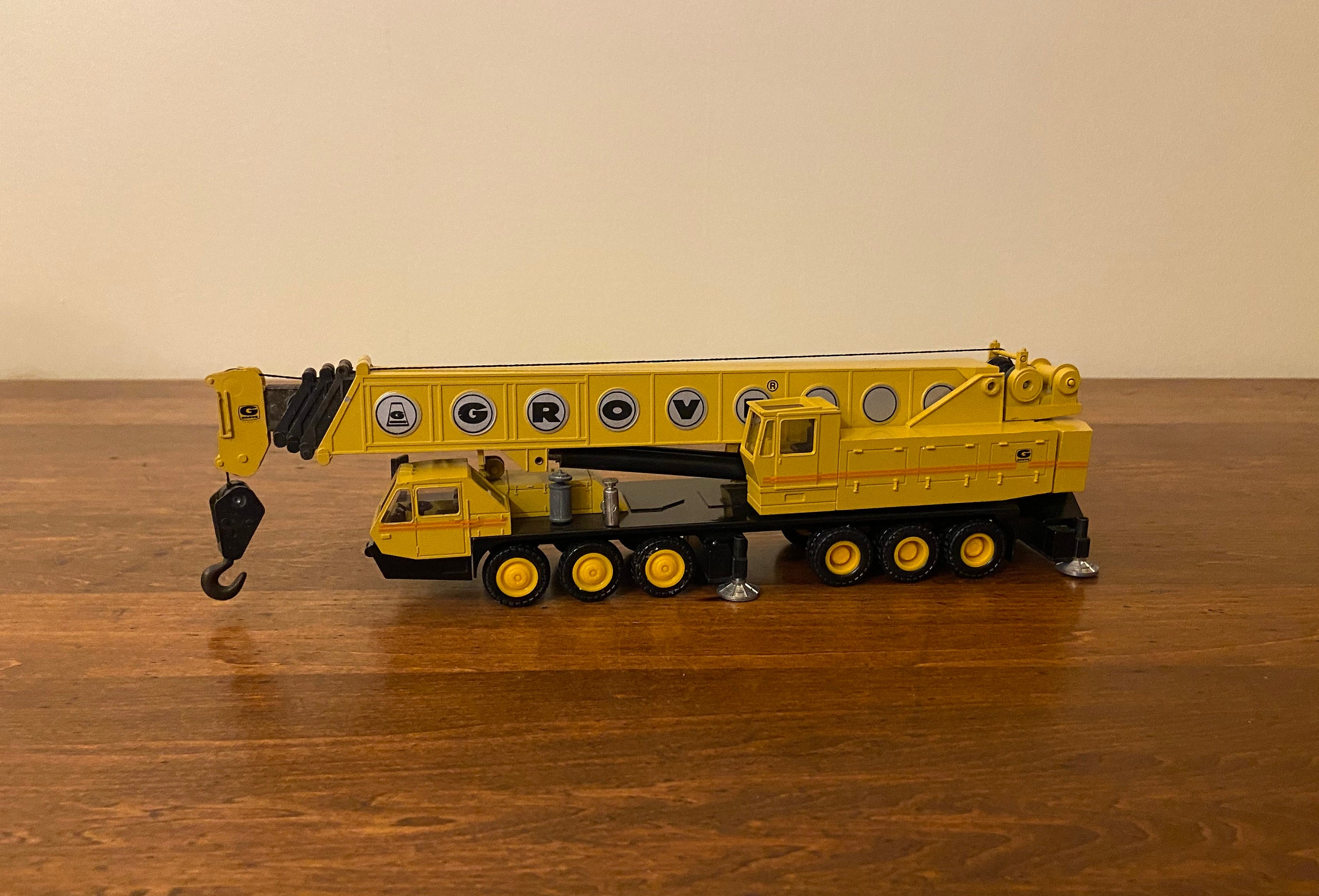1/55 NZG GROVE TM1500 絶版ミニカー　ダイキャスト　　模型 Vintage Grove TM 1500 Telescopic Crane #152 Die Cast Scale 1