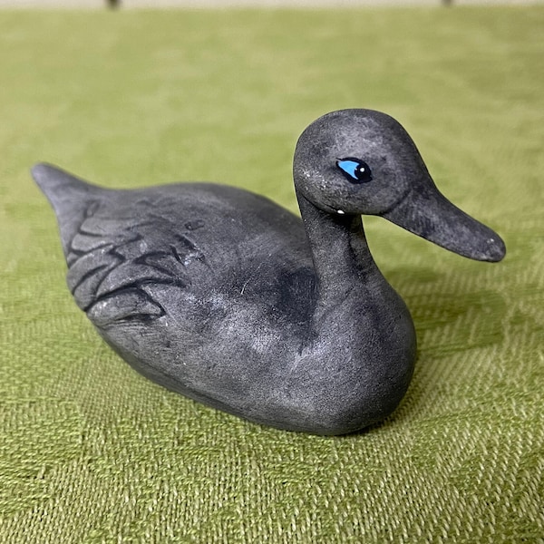 Vintage Mt. St. Helens Ash Duck Figurine ~ Gray Duck Figurine ~ Mount Saint Helens Ash Souvenir ~ Skamania Washington Mount Saint Helens