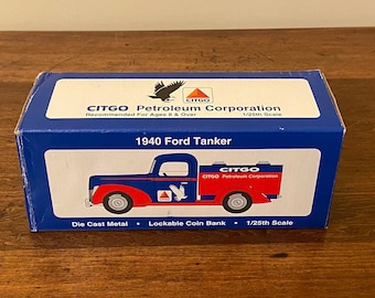 Vintage Citgo 1940 Food Tanker Petroleum Corporation Lockable Coin Bank ~ 1/25TH Scale Die Cast Metal