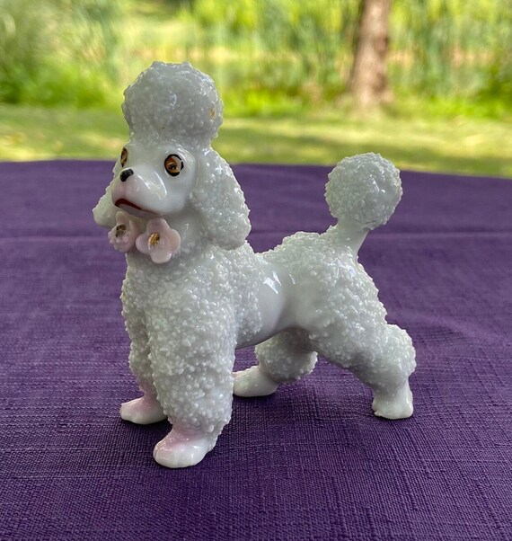 Vintage 1940s1950s Poodle Figurine Vintage 1940s1950s Poodle Figurine