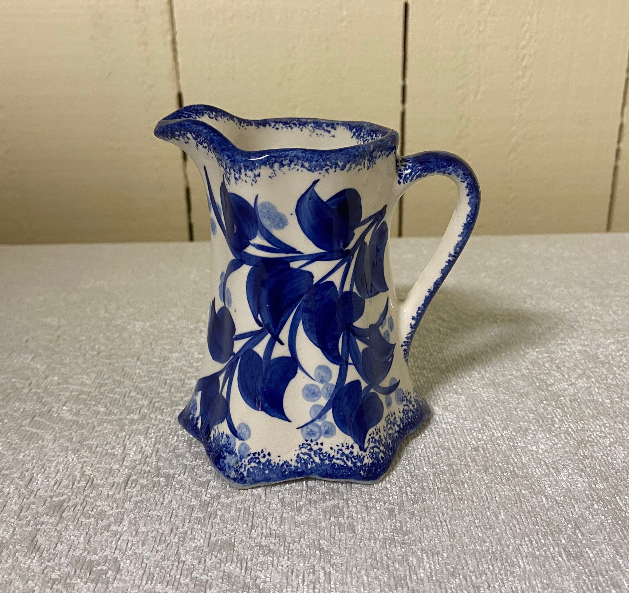 Vintage Clinchfield Artware Handpainted Erwin Tenn ~ Blue and