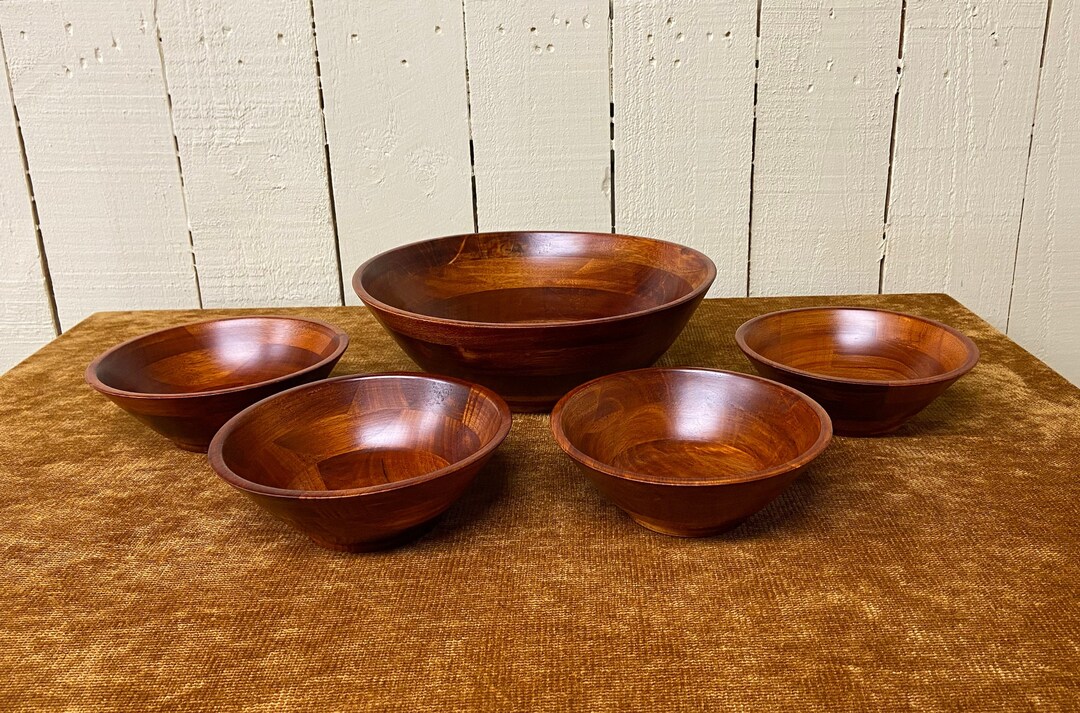 Vintage Wooden Bowl Set Large Wood Bowl With 4 Smaller Bowls Etsy