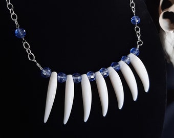 Collar réplica de diente de lobo, colgante de colmillo de lobo, collar de diente, joyería de diente de lobo, diente de lobo chamánico, collar chamánico, colgante de bruja