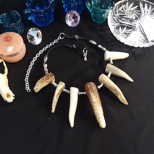Elk Antler Necklace, Bone Jewelry, Antler Necklace, Bone Necklace, Antler Jewelry, Shaman Necklace, Shaman Jewelry, Gothic Necklace, Shaman