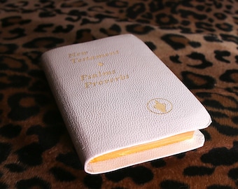 1985 New Testament Holy Bible Vintage Pocket Sized White Leather Book King James KJV Gideon Psalms Proverbs Christian Gold Gilt Miniature