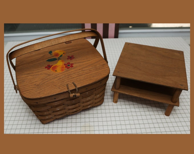 Longaberger Picnic Basket Large 1984 Handwoven With 2 Risers Pie