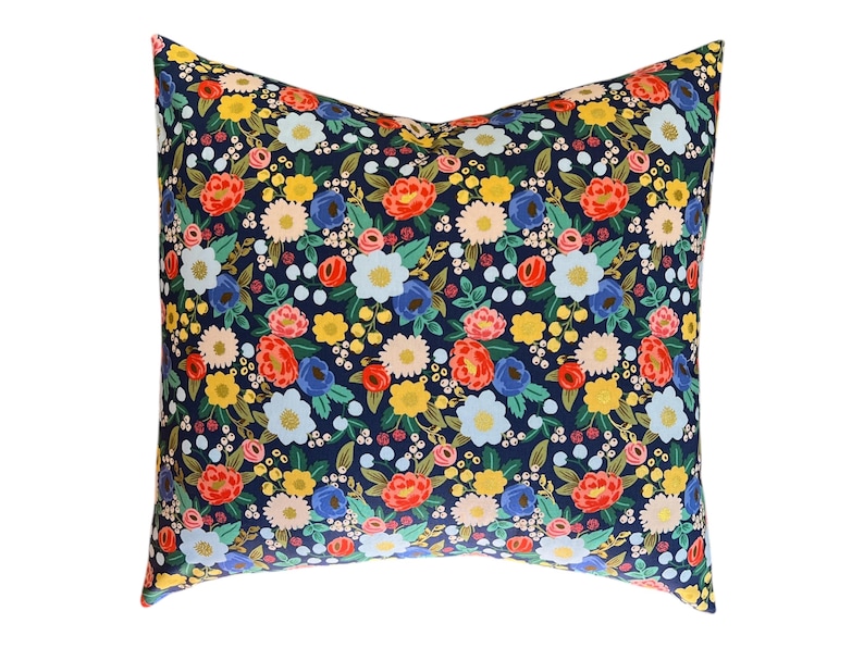 Vintage Blossom Metallic Fabric Pillow Cover - Thumbnail 2