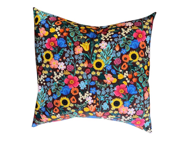 Rifle Paper Co. Curio Blossom Pillow Cover - Thumbnail 3