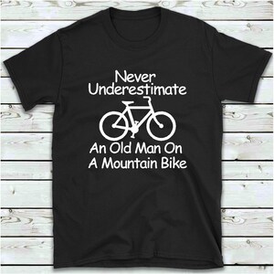 Regali in bicicletta camicia da ciclismo mai sottovalutare | Etsy Italia
