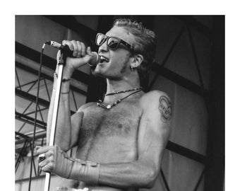 1991 Layne Staley Alice in Chains High Quality Fine Art Archival Photo Paper Picture Print Sizes 8x10 to 30x40