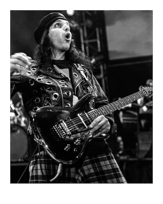 JOE SATRIANI サイン入りドラムヘッドとチラシセット Amazon.co.jp: マルコミネマン エバンス サイン入り ドラムヘッド