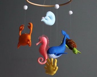 Móvil para bebé Decoración infantil con temática oceánica Móvil infantil con temática oceánica Móvil para bebé niño Móvil para bebé niña Móvil marino para bebé Móvil marino para bebé Ballena Tortuga marina