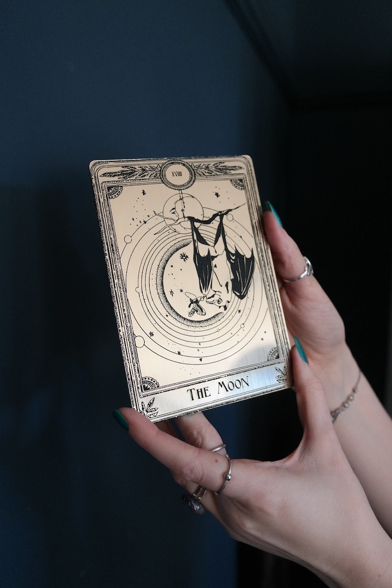 Cartas de tarot decorativas grabadas imagen 3