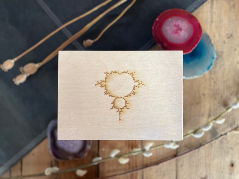 Engraved Wooden Trinket Box with engraved Mandelbrot. Mandelbrot