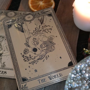 Cartas de tarot decorativas grabadas imagen 9