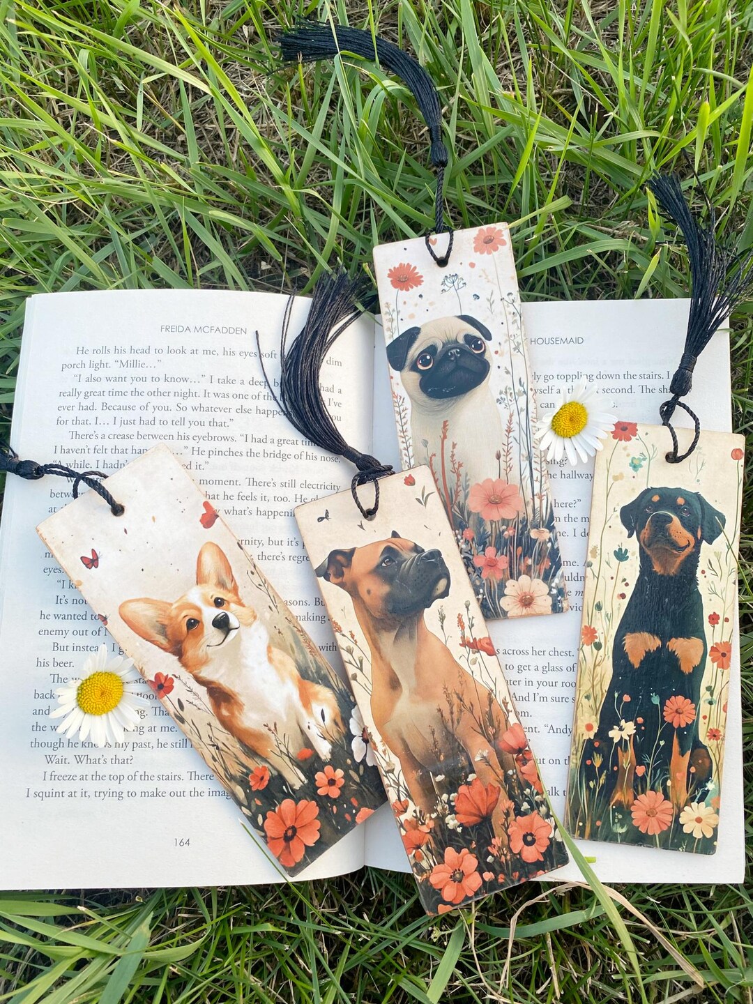 Personalised Wooden Golden Retriever Bookmark | The Happy Gift Makers