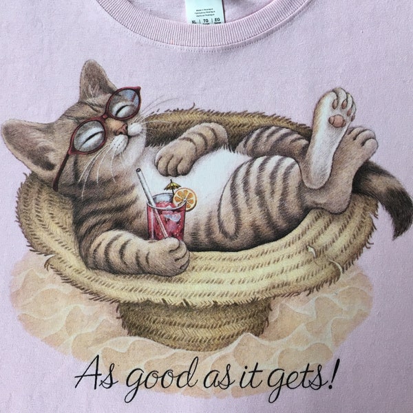 Kitty t shirt, “As Good as it Gets” lounging on beach kitty t shirt