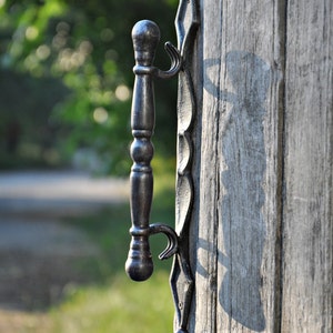 Iron Barn Door Handle, Door handle, Barn Door Hardware, Metal handle, Wood door, Wrought iron handle, Front door, Rustic decor, Home decor
