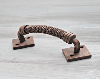 Maniglia per porta del fienile Maniglia forgiata a mano Maniglia per porta Ferramenta per armadio in ferro battuto Porta Wicket Maniglia per cancello Mobili Arredamento rustico Arredamento per la casa