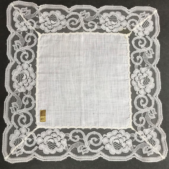 Vintage Linen And Wide Lace Handkerchief - image 1