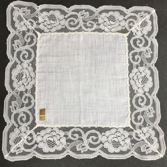 Vintage Linen And Wide Lace Handkerchief - image 1