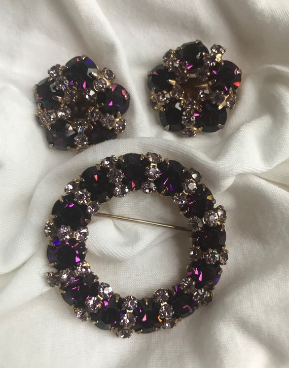 Vintage Purple Brooch And Earrings - image 2