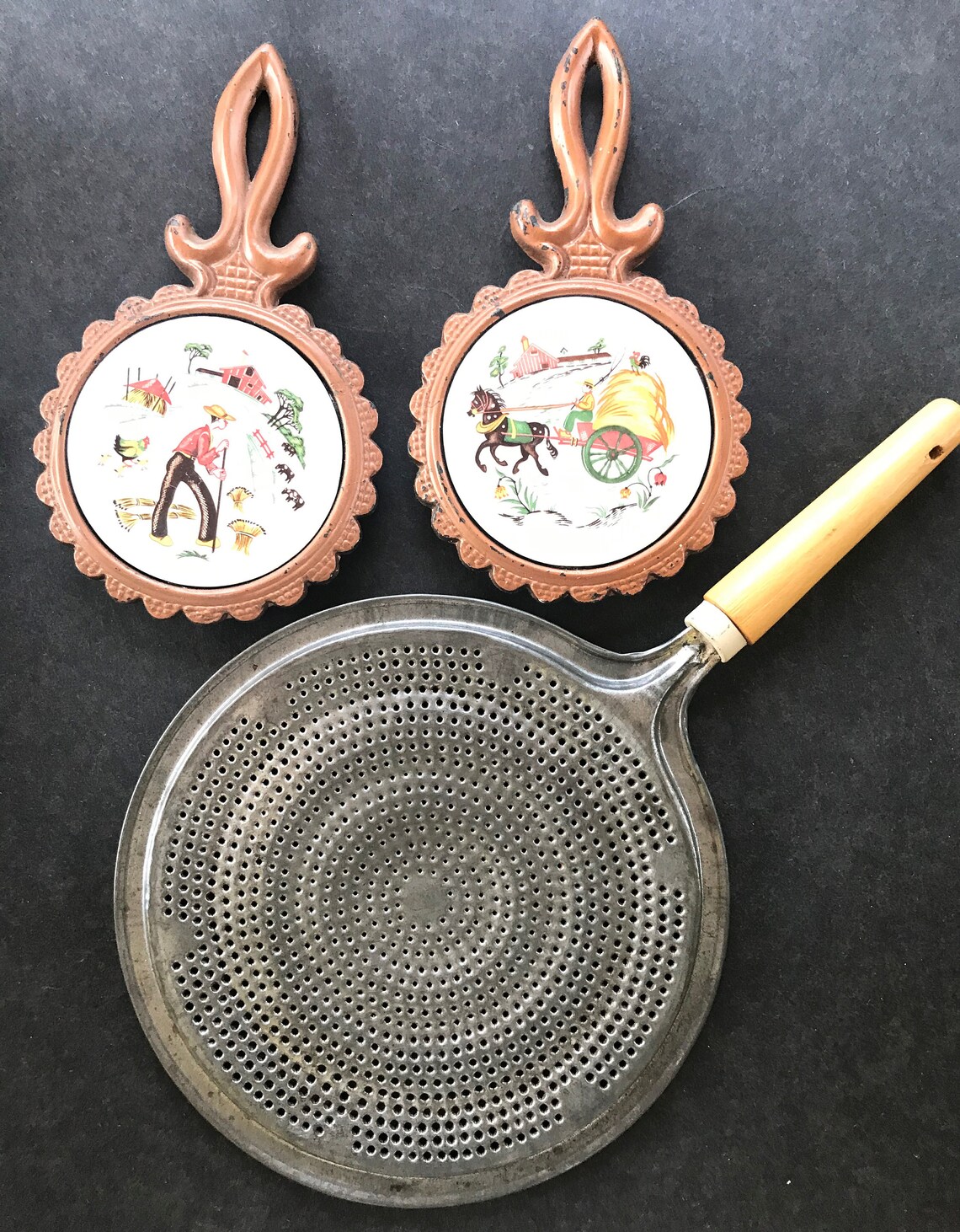 Three Vintage Trivets Etsy