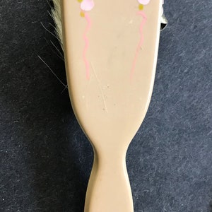 Vintage Three Baby Brushes And A Comb image 4