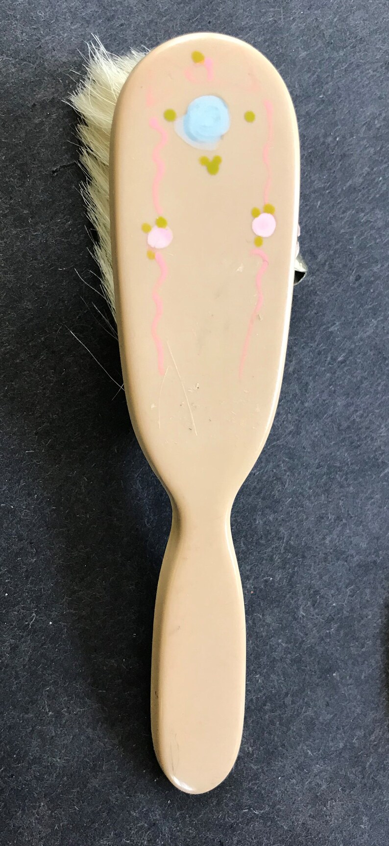 Vintage Three Baby Brushes And A Comb image 4