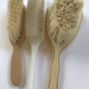 Vintage Three Baby Brushes And A Comb image 10