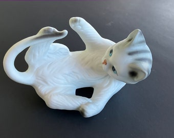 Vintage White China Cat