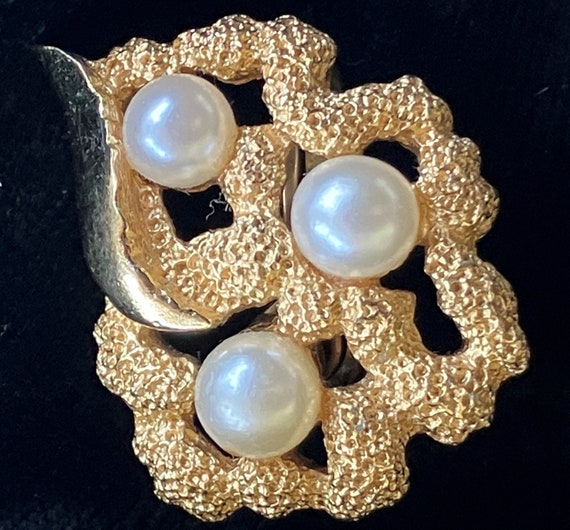 Boucles D'oreilles Clips Vintage Trifari - Métal Doré Avec Perles "couture", Style Années 90