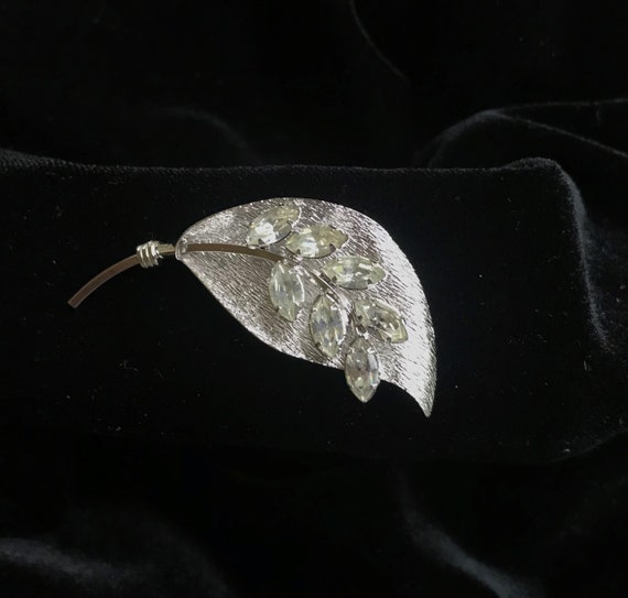 Vintage Sterling Star Art Brooch And Earrings - image 2