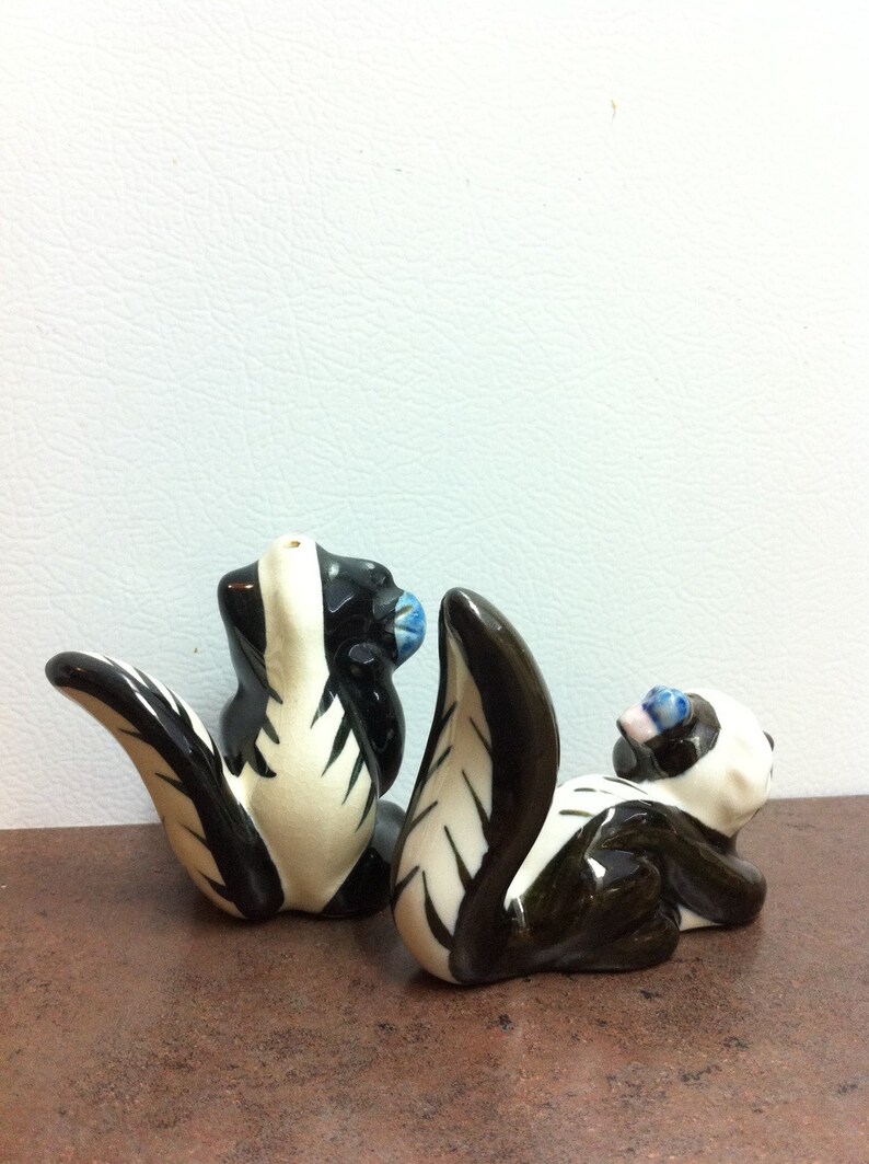 Vintage Salt & Pepper Skunk Shakers Ceramic Salt and Etsy