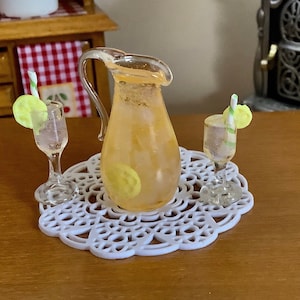 Dollhouse Lemonade Pitcher Two Glasses of Lemonade with Doily for 1:12 Scale Dollhouse image 1