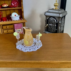 Dollhouse Lemonade Pitcher Two Glasses of Lemonade with Doily for 1:12 Scale Dollhouse image 2