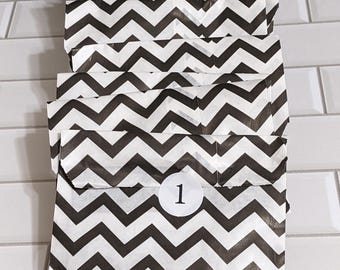 DIY Advent Calendar Bags with Number Stickers, Ready to Fill