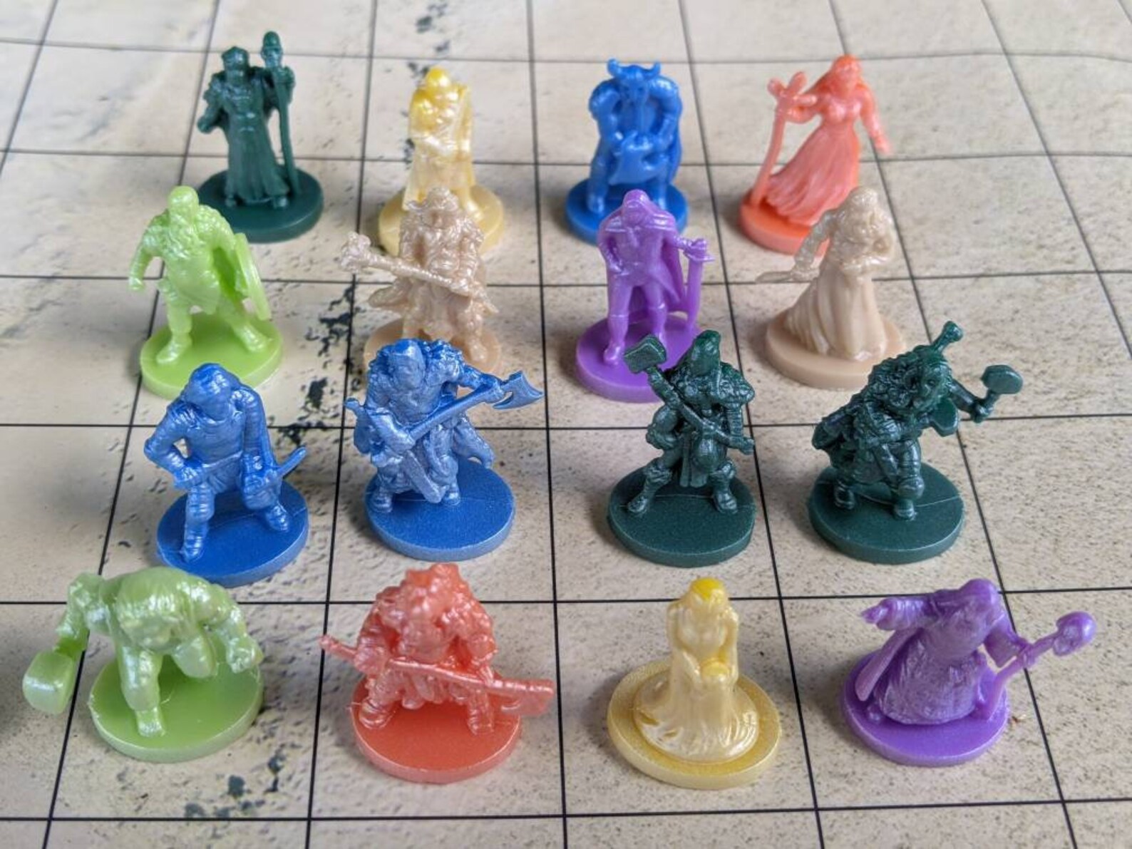 Dungeons and Dragons Miniatures Dice Advent Calendar With 17 Etsy