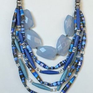Blue and Silver Layering Statement Necklace, Trendy Paper Bead Jewelry, Multistrand Colorful Bead Necklace, Sustainable Jewelry, Necklace afbeelding 8