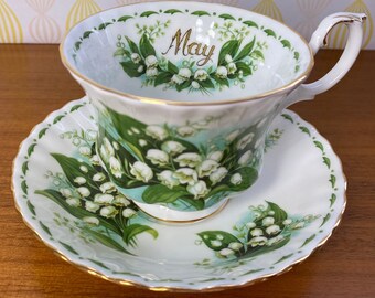 Royal Albert MAY, Flower of the Month Series, Lily of the Valley Teacup and Saucer, Birthday Tea Cup, English Bone China *flaw