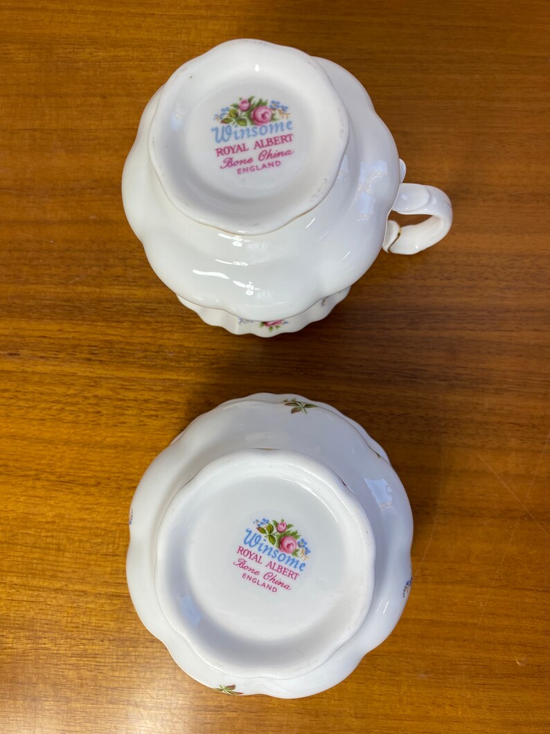 Cream and Sugar set, Royal Albert Winsome Vintage Creamer and Sugar Bowl, Pink Roses, English Bone China, Milk Pitcher and Bowl image 9