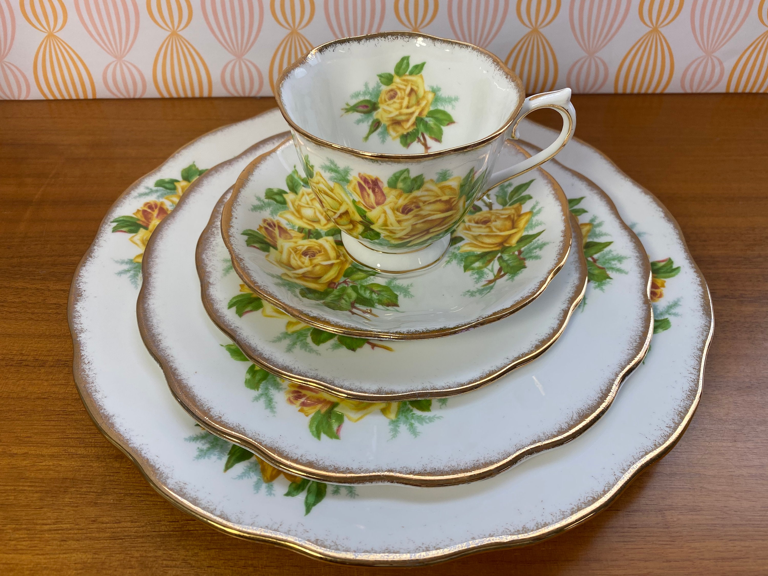 Royal albert dinner sets for clearance sale