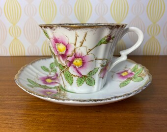 Royal Albert Wild Rose Tea Cup and Saucer, Bone China Pink Floral Teacup and Saucer, 1920s 1930s